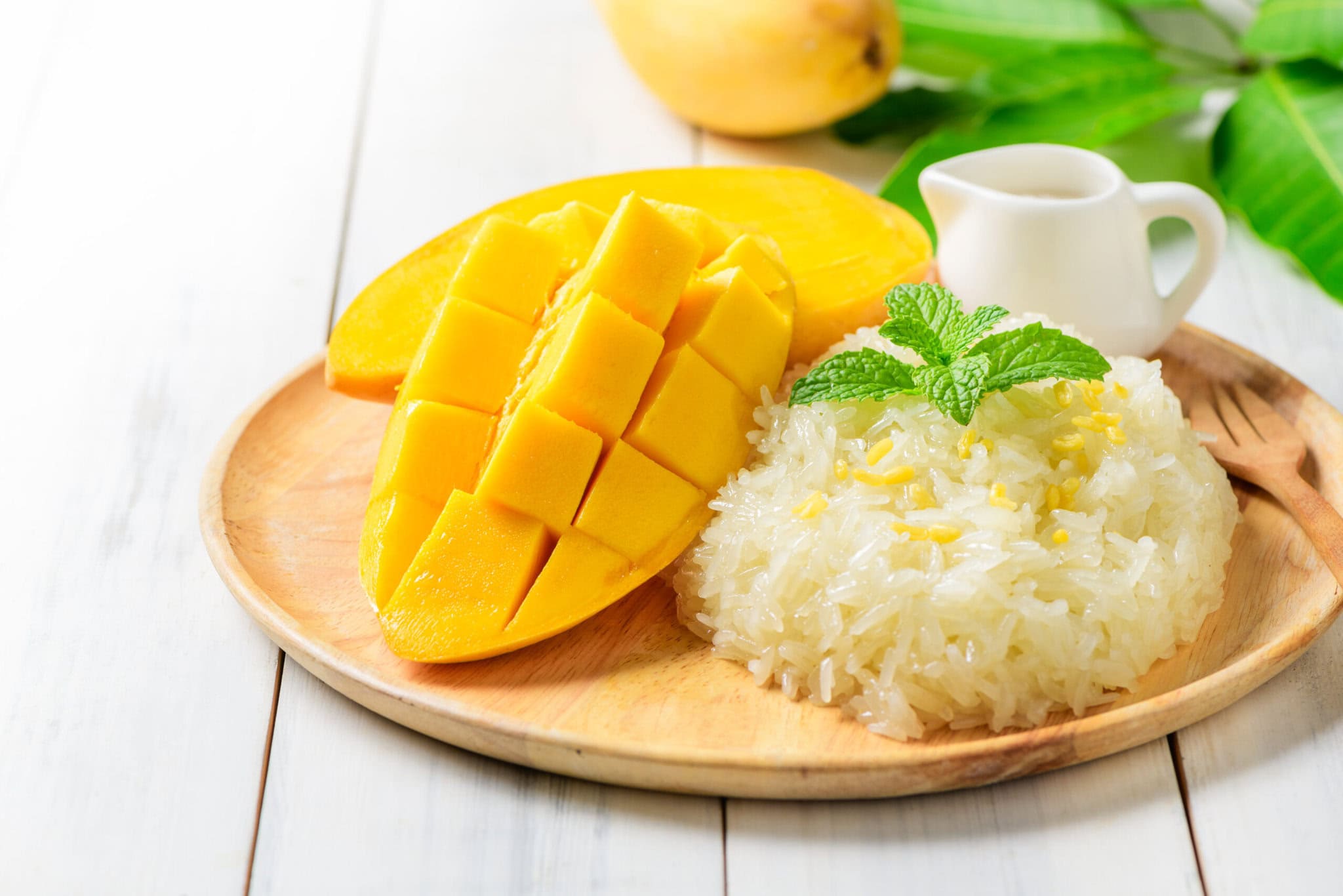 mango and sticky rice
